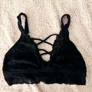 Laced Cute Sports Bra Pink